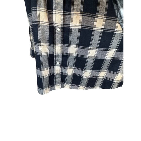 2/$30 ZARA S Plaid Navy Blue Longline Shirt Jacket Floral Beading & Snaps - Picture 8 of 16